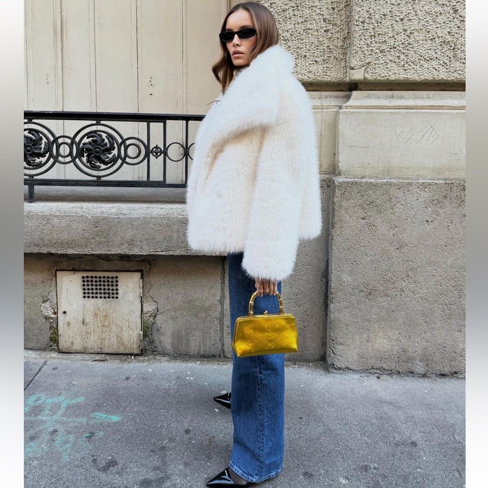 ZARA SHORT FAUX FUR JACKET ZW COLLECTION